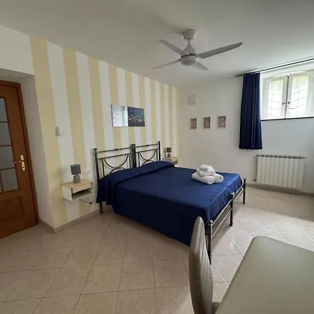 Il Piccolo Giardino Apartment Levanto