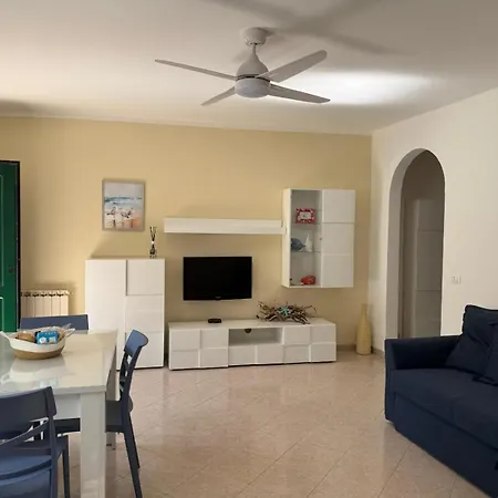 Il Piccolo Giardino 아파트 레반토